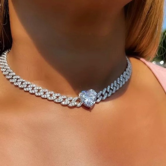 Jewelry - CHAIN NECKLACE IS HIGH FASHION! 2 CTs Lab Diamonds Heart 2CTs Cuban Chain Choker